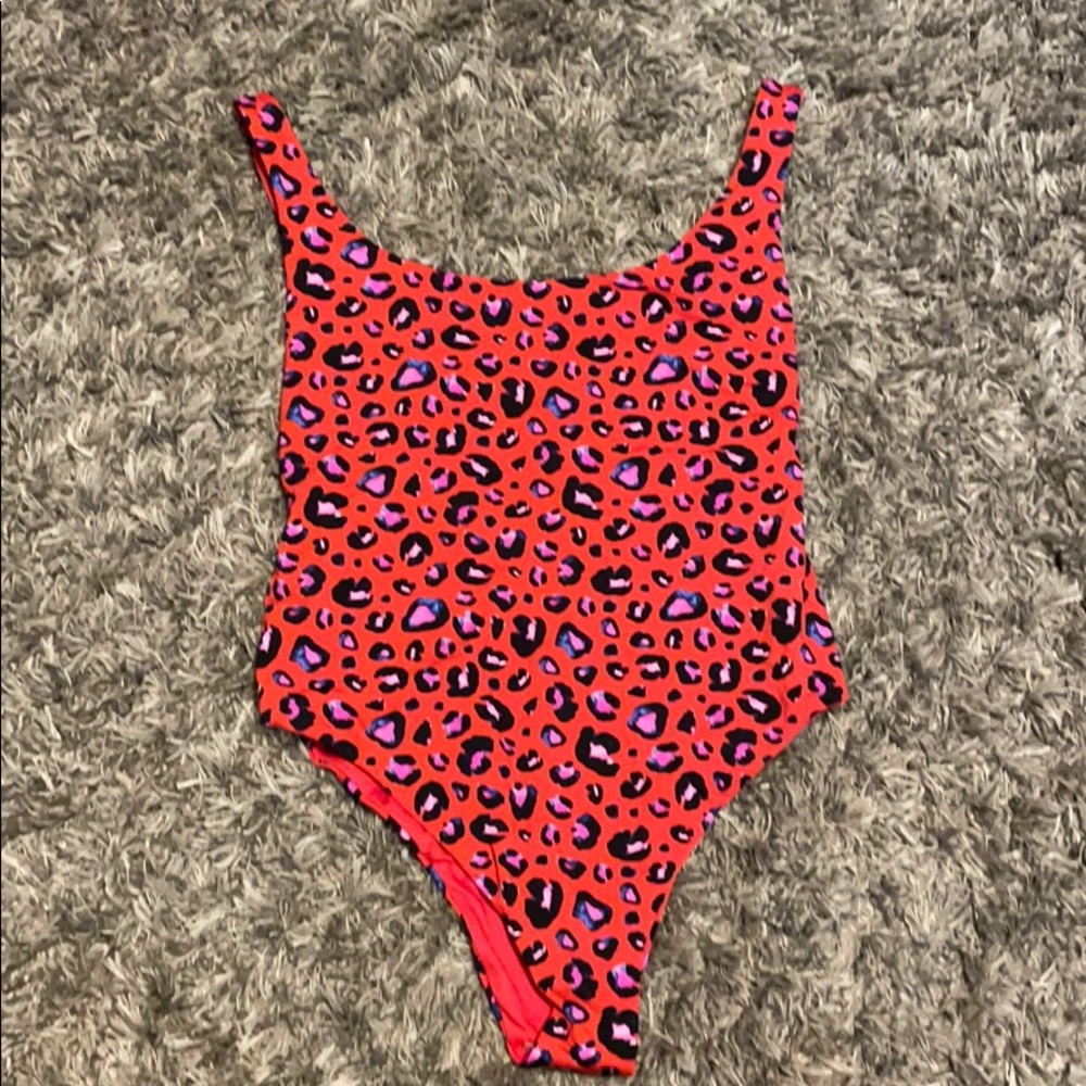 Bathing suit